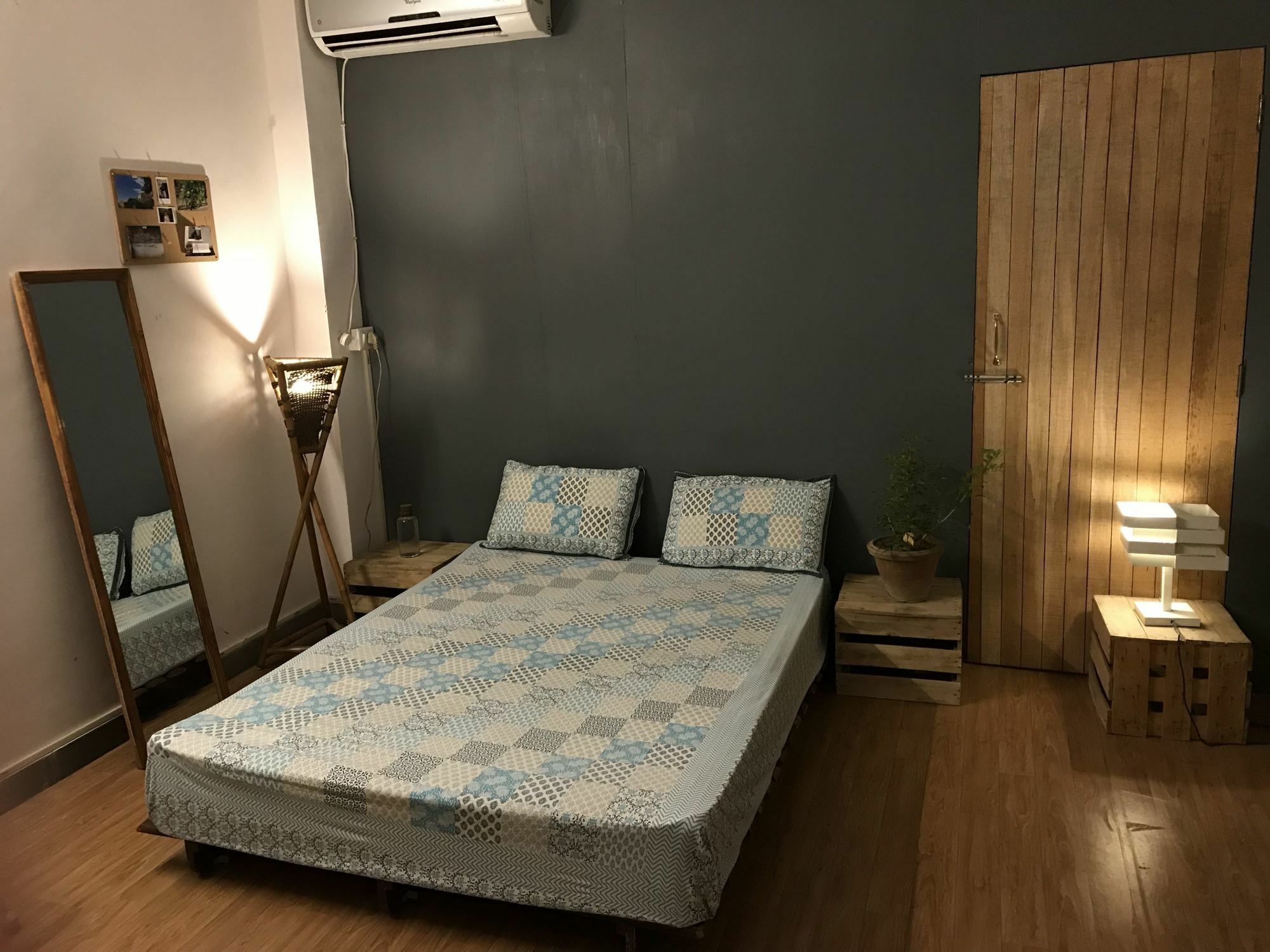 The Lazy Patio Homestay Nuova Delhi Esterno foto